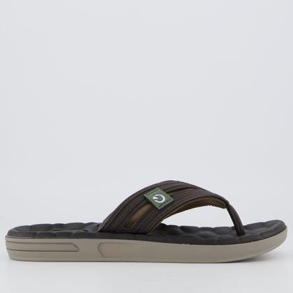 detalhe-tiras-largas-chinelo-cartago-verde-00