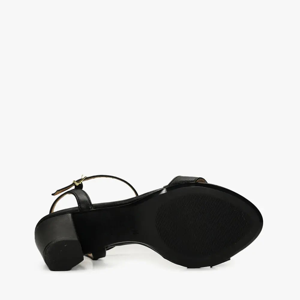 sandalia-vizzano-6262474-sola-salto-preto-bloco-medio-00