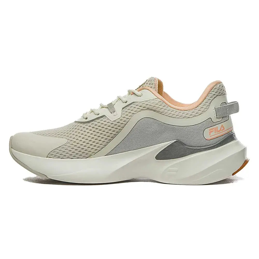 mulher-caminhando-tenis-fila-recovery-confortavel-00